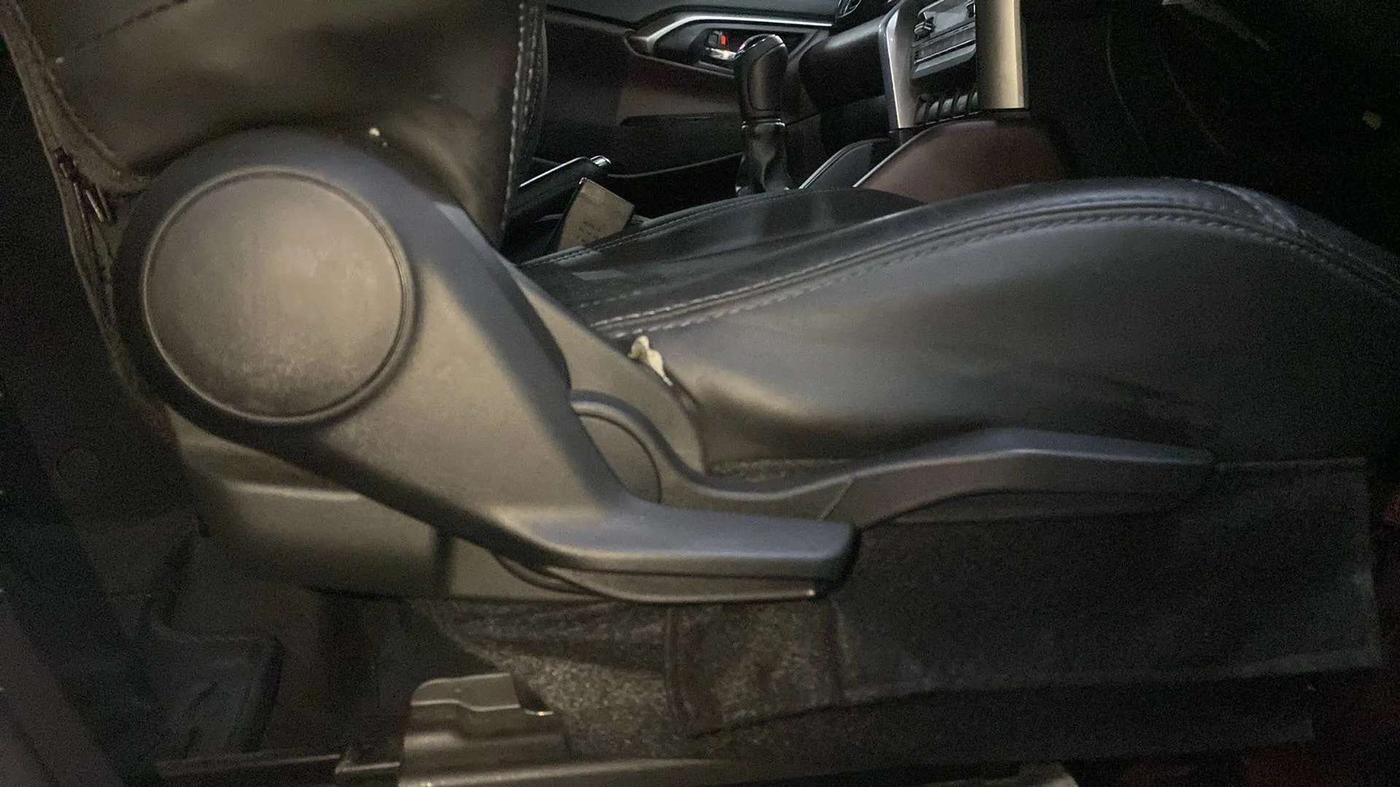 2023 Maruti Grand Vitara DELTA SMART HYBRID, Petrol, Manual, 10,456 km, Driver Side Adjustment Panel