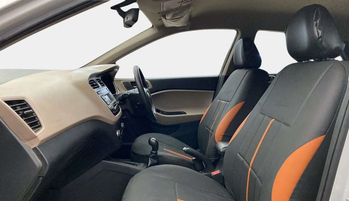 2016 Hyundai Elite i20 SPORTZ 1.2, Petrol, Manual, 63,407 km, Right Side Front Door Cabin