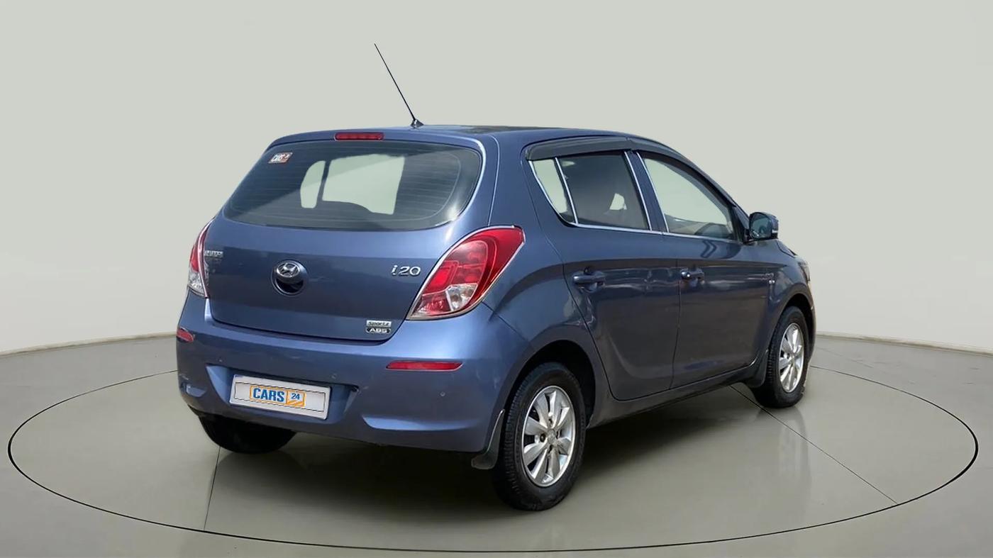 2014 Hyundai i20 SPORTZ 1.2, Petrol, Manual, 49,528 km, Right Back Diagonal