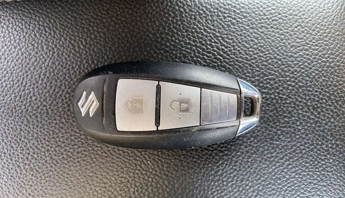 2018 Maruti Baleno ZETA PETROL 1.2, Petrol, Manual, 95,620 km, Key Close Up