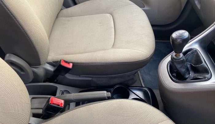 2013 Hyundai i10 SPORTZ 1.2, Petrol, Manual, 36,370 km, Gear Lever