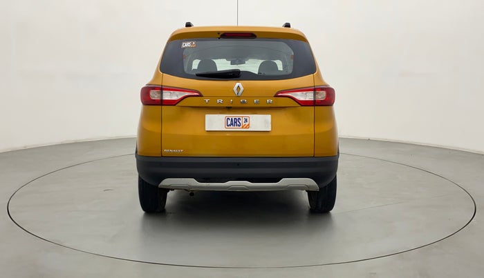 2019 Renault TRIBER RXZ, Petrol, Manual, 70,142 km, Back/Rear