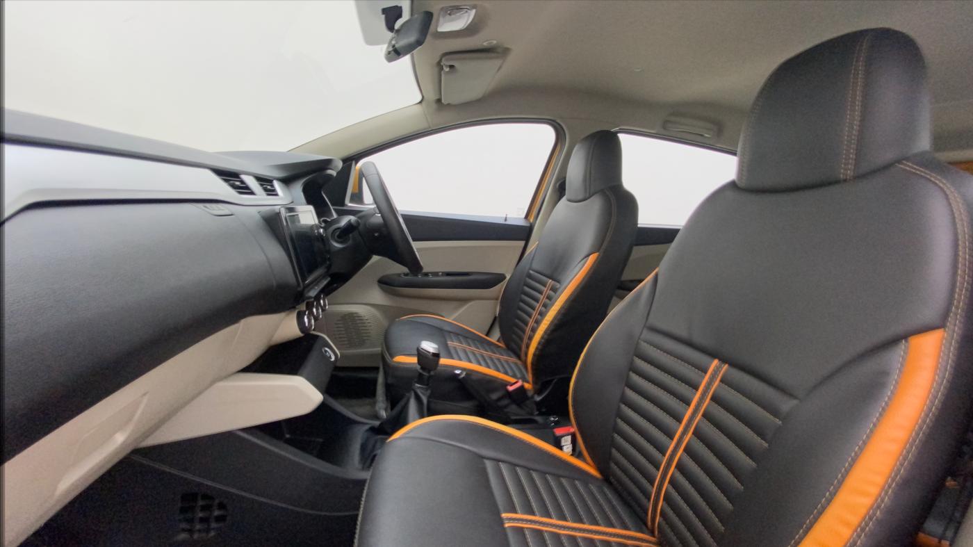 2019 Renault TRIBER RXZ, Petrol, Manual, 70,142 km, Right Side Front Door Cabin
