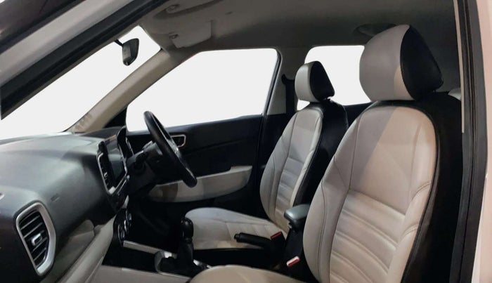 2023 Hyundai VENUE S 1.2, Petrol, Manual, 33,826 km, Right Side Front Door Cabin