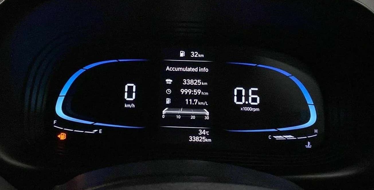 2023 Hyundai VENUE S 1.2, Petrol, Manual, 33,826 km, Odometer Image