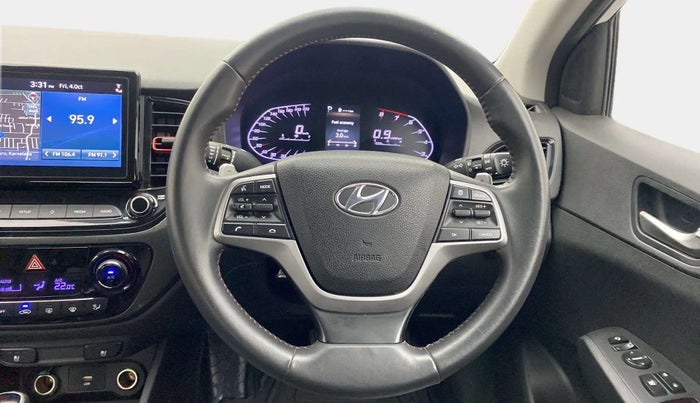 2020 Hyundai Verna SX (O) 1.0 TURBO DCT, Petrol, Automatic, 70,127 km, Steering Wheel Close Up