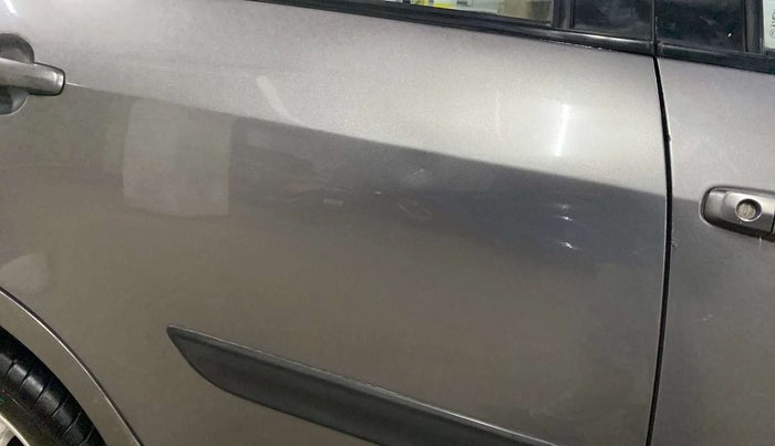 2012 Maruti Swift Dzire ZXI, Petrol, Manual, 55,902 km, Right rear door - Slightly dented