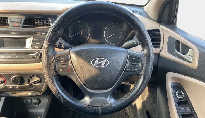 2015 Hyundai Elite i20 MAGNA 1.2, Petrol, Manual, 71,305 km, Steering Wheel Close Up