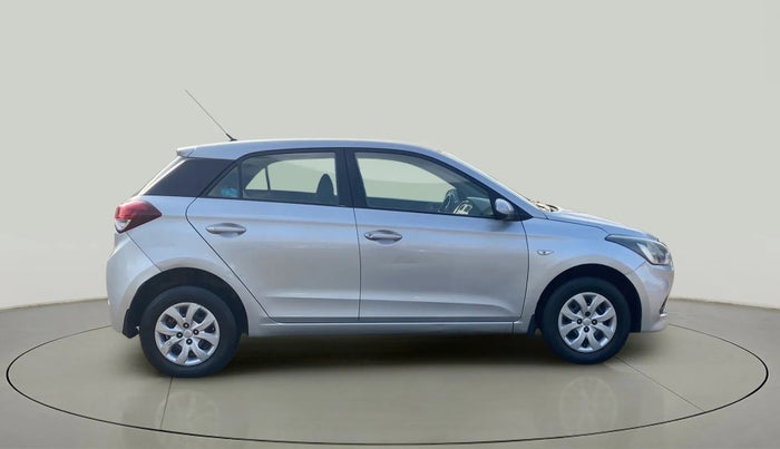 2015 Hyundai Elite i20 MAGNA 1.2, Petrol, Manual, 71,305 km, Right Side View