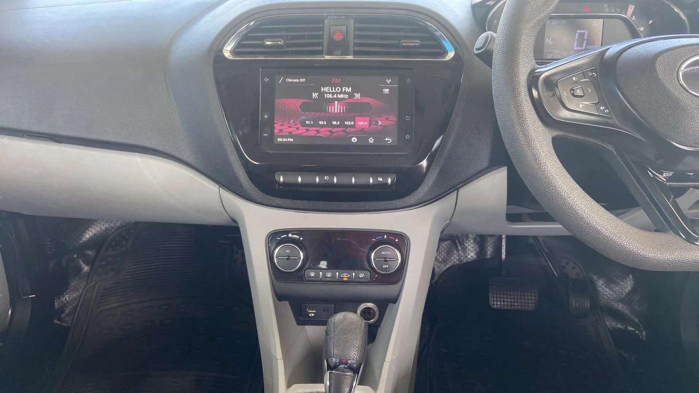 2020 Tata Tiago XZA PLUS PETROL, Petrol, Automatic, 32,769 km, Air Conditioner