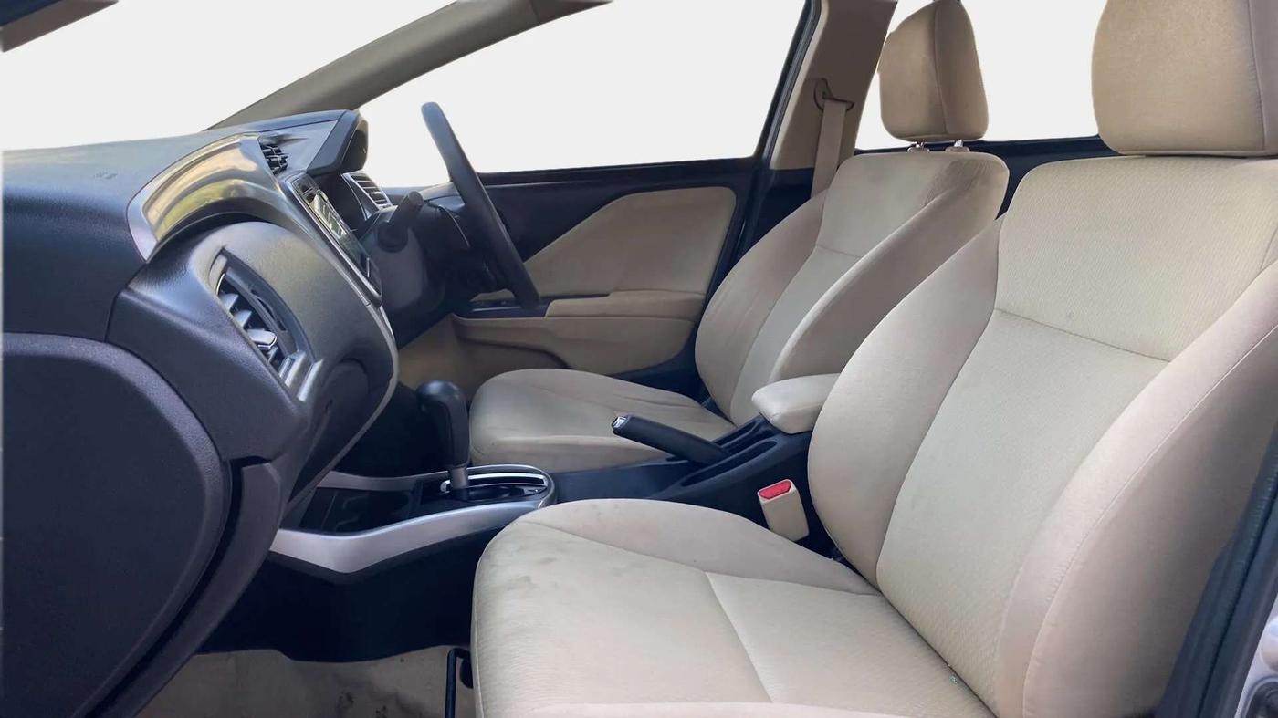 2020 Honda City 1.5L I-VTE V CVT, Petrol, Automatic, 24,275 km, Right Side Front Door Cabin