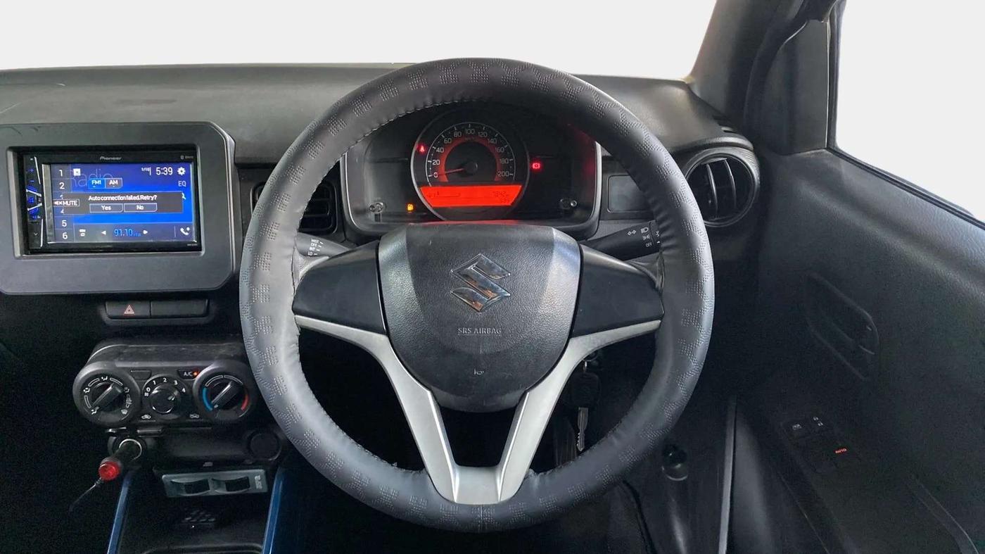 2023 Maruti IGNIS SIGMA 1.2, Petrol, Manual, 7,966 km, Steering Wheel Close Up