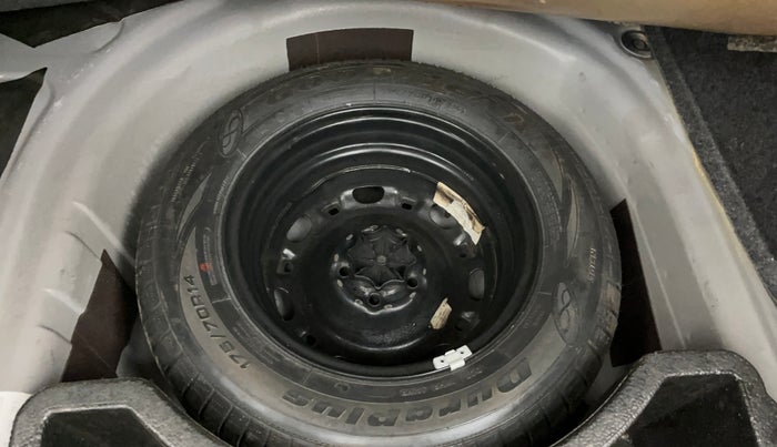 2017 Volkswagen Vento 1.2 TSI HIGHLINE PLUS AT, Petrol, Automatic, 43,250 km, Spare Tyre