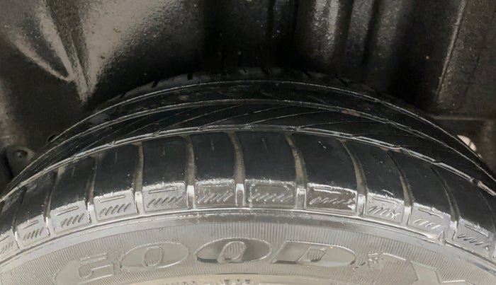 2017 Volkswagen Vento 1.2 TSI HIGHLINE PLUS AT, Petrol, Automatic, 43,250 km, Left Rear Tyre Tread