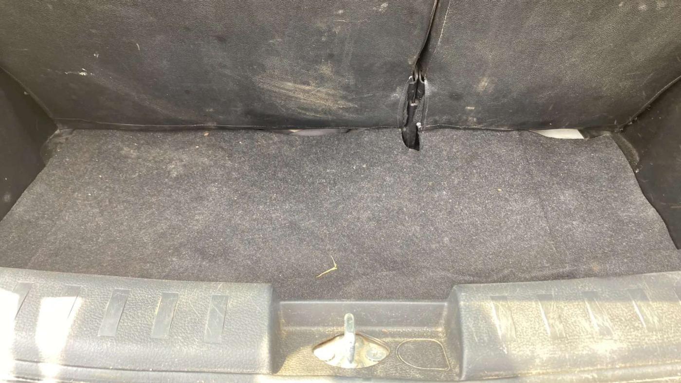 2015 Maruti Swift ZXI, Petrol, Manual, 60,872 km, Boot Inside