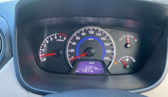 2015 Hyundai Grand i10 SPORTZ 1.2 KAPPA VTVT, Petrol, Manual, 1,12,070 km, Odometer Image