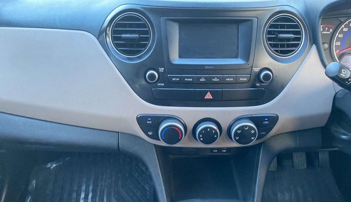 2015 Hyundai Grand i10 SPORTZ 1.2 KAPPA VTVT, Petrol, Manual, 1,12,070 km, Air Conditioner