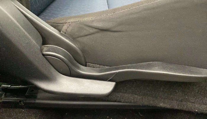 2019 Toyota Glanza V, Petrol, Manual, 27,538 km, Driver Side Adjustment Panel