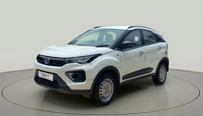 2022 Tata NEXON XE PETROL, Petrol, Manual, 27,032 km, Left Front Diagonal