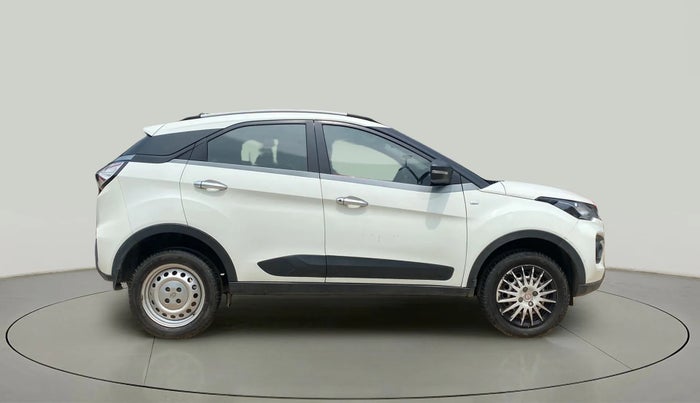 2022 Tata NEXON XE PETROL, Petrol, Manual, 27,032 km, Right Side