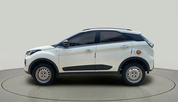 2022 Tata NEXON XE PETROL, Petrol, Manual, 27,032 km, Left Side