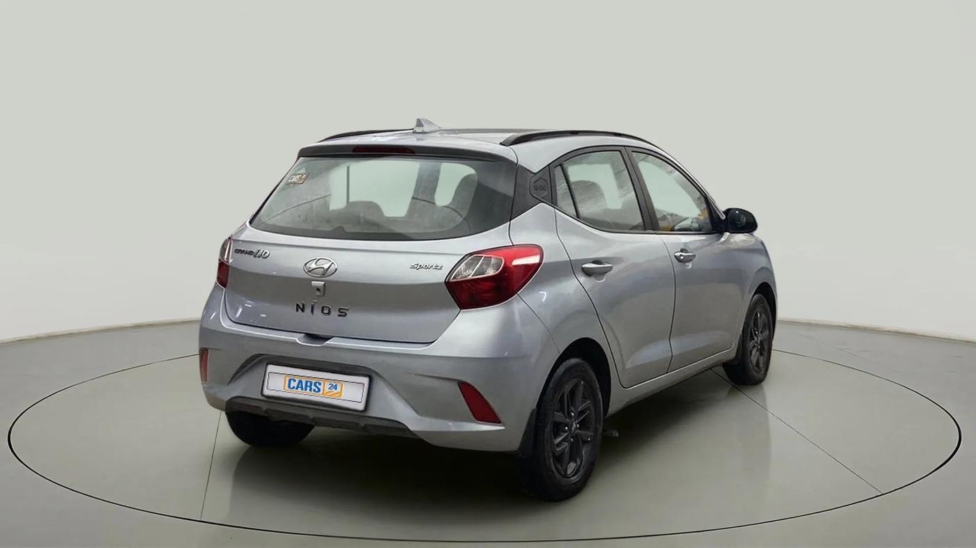 2021 Hyundai GRAND I10 NIOS SPORTZ 1.2 KAPPA VTVT CNG, CNG, Manual, 62,072 km, Right Back Diagonal