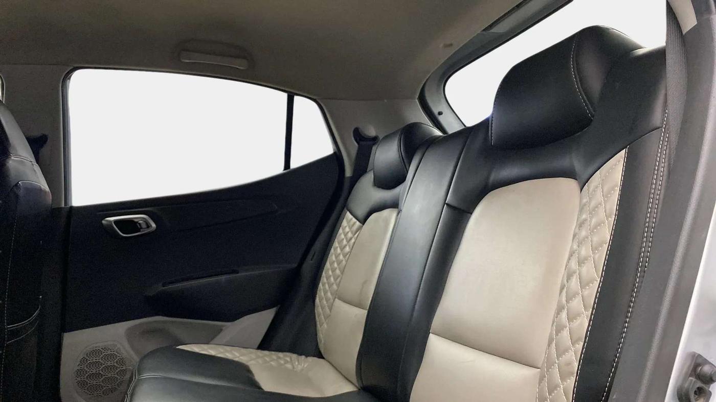 2021 Hyundai GRAND I10 NIOS SPORTZ 1.2 KAPPA VTVT CNG, CNG, Manual, 62,072 km, Right Side Rear Door Cabin