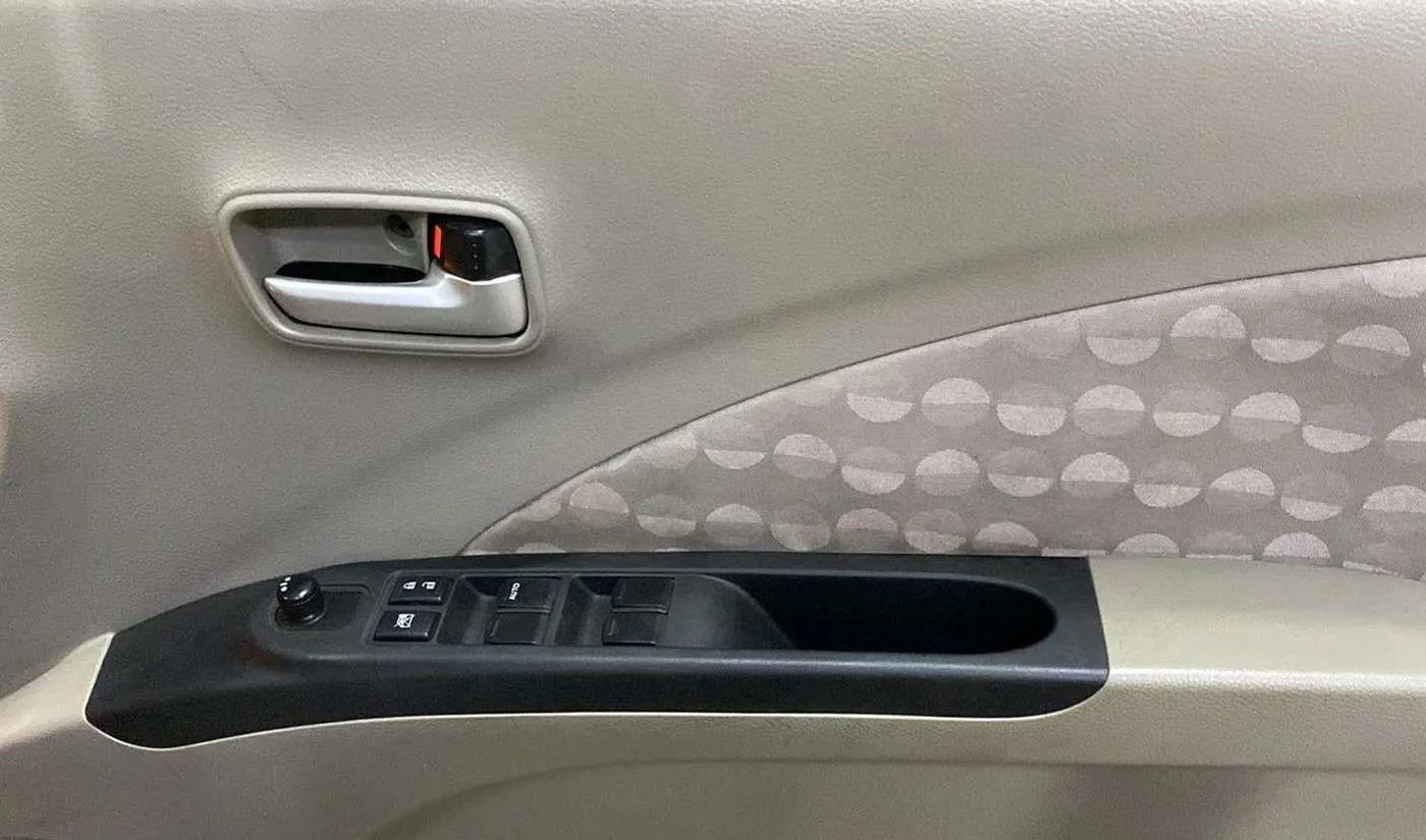 2017 Maruti Celerio ZXI AMT, Petrol, Automatic, 19,644 km, Driver Side Door Panels Control