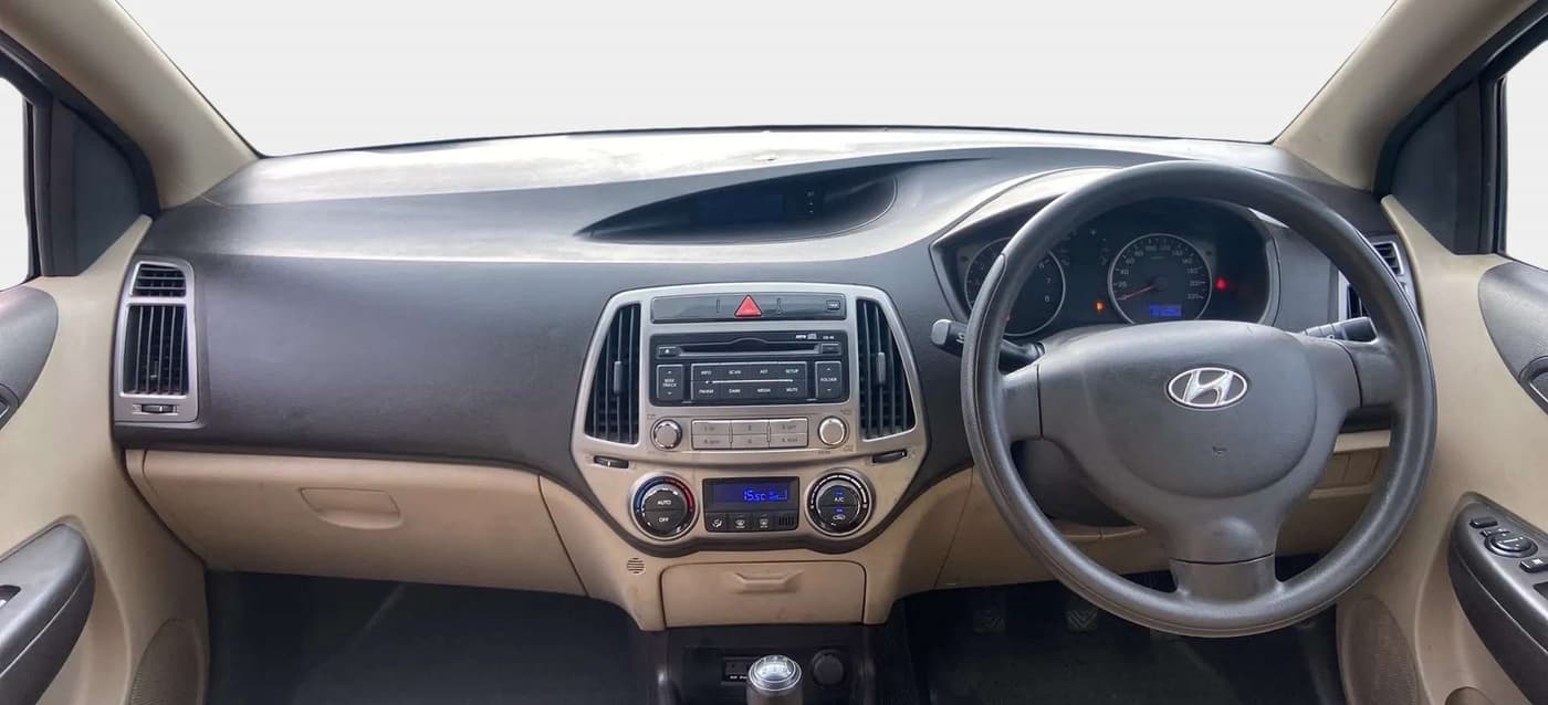 2013 Hyundai i20 MAGNA (O) 1.2, Petrol, Manual, 61,180 km, Dashboard