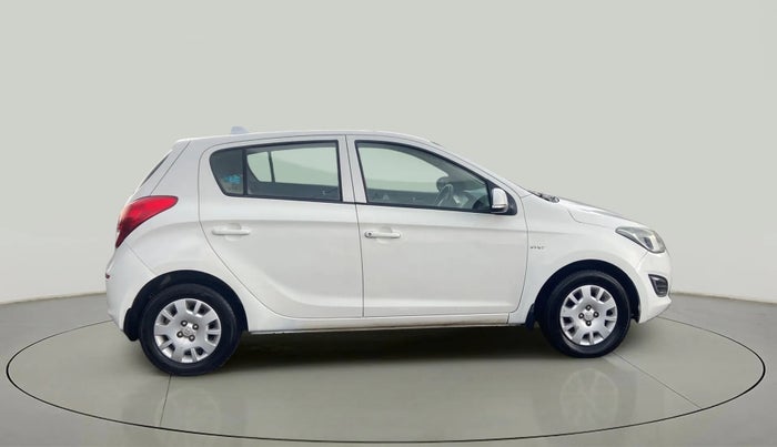 2013 Hyundai i20 MAGNA (O) 1.2, Petrol, Manual, 61,180 km, Right Side View