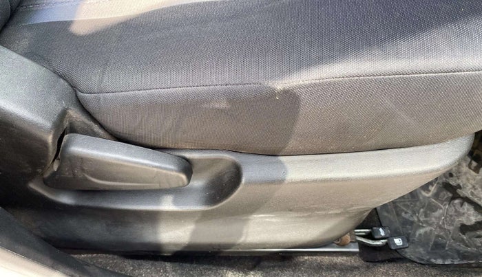 2017 Datsun Redi Go T (O), Petrol, Manual, 31,158 km, Driver Side Adjustment Panel