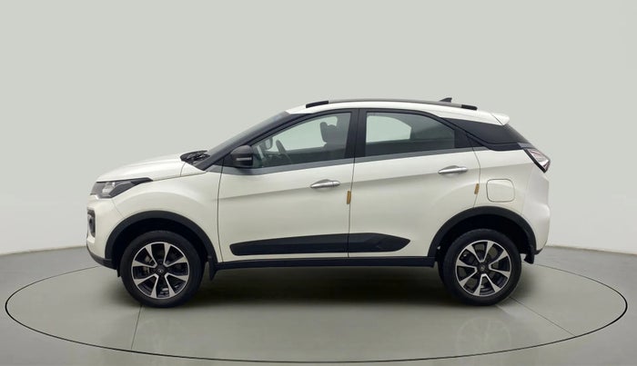 2020 Tata NEXON XE PETROL, Petrol, Manual, 22,604 km, Left Side