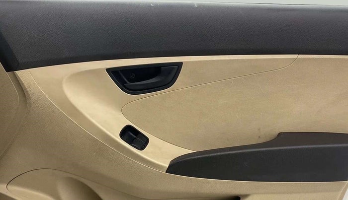 2013 Hyundai Eon ERA +, Petrol, Manual, 53,149 km, Driver Side Door Panels Control