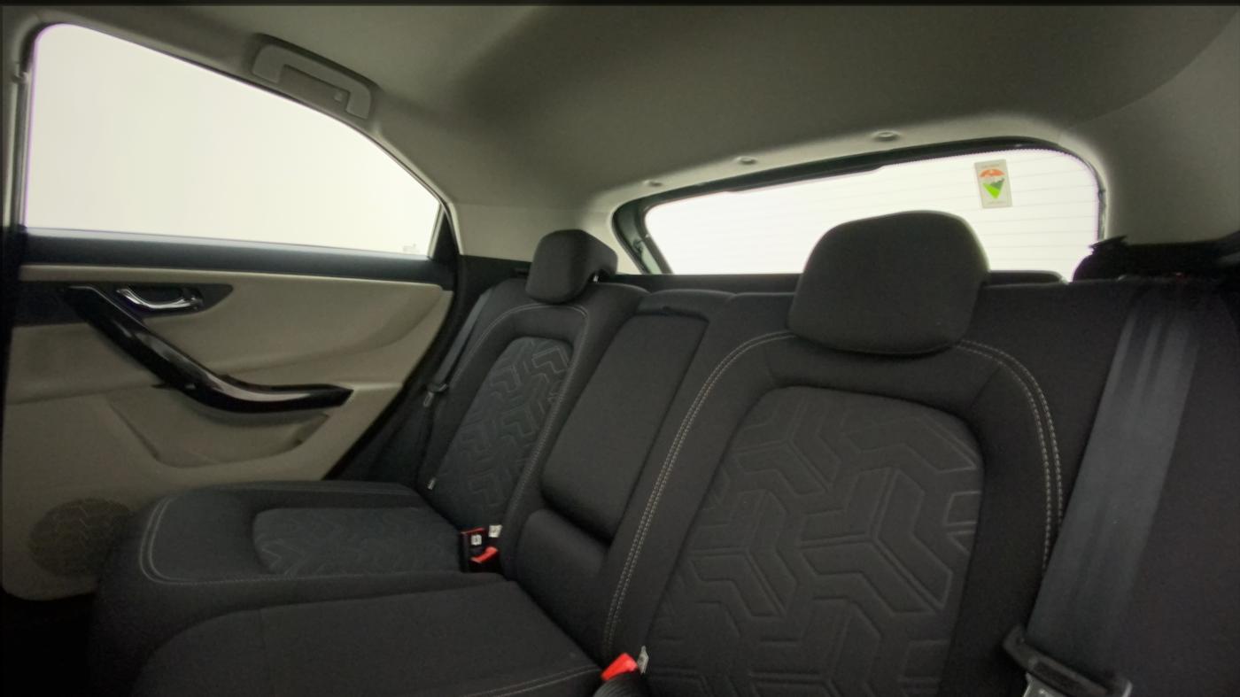 2022 Tata NEXON XZ PLUS (HS) PETROL, Petrol, Manual, 19,845 km, Right Side Rear Door Cabin