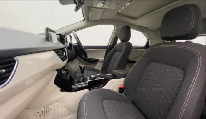 2022 Tata NEXON XZ PLUS (HS) PETROL, Petrol, Manual, 19,845 km, Right Side Front Door Cabin