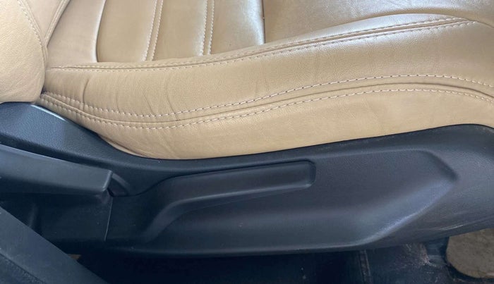 2019 Honda Amaze 1.2L I-VTEC S, Petrol, Manual, 30,650 km, Driver Side Adjustment Panel