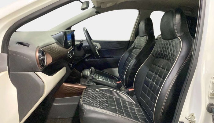 2020 Hyundai AURA SX PLUS 1.2 AMT CRDI, Diesel, Automatic, 58,569 km, Right Side Front Door Cabin