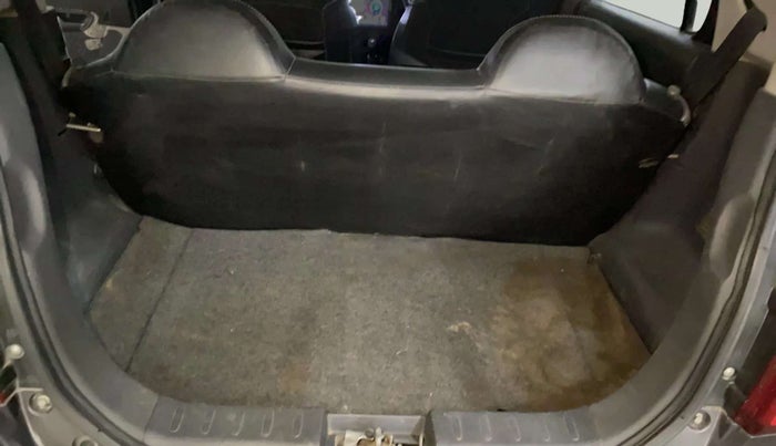 2017 Maruti Alto 800 LXI, Petrol, Manual, 50,923 km, Boot Inside