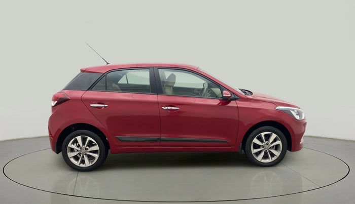 2015 Hyundai Elite i20 SPORTZ 1.2 (O), Petrol, Manual, 30,741 km, Right Side View