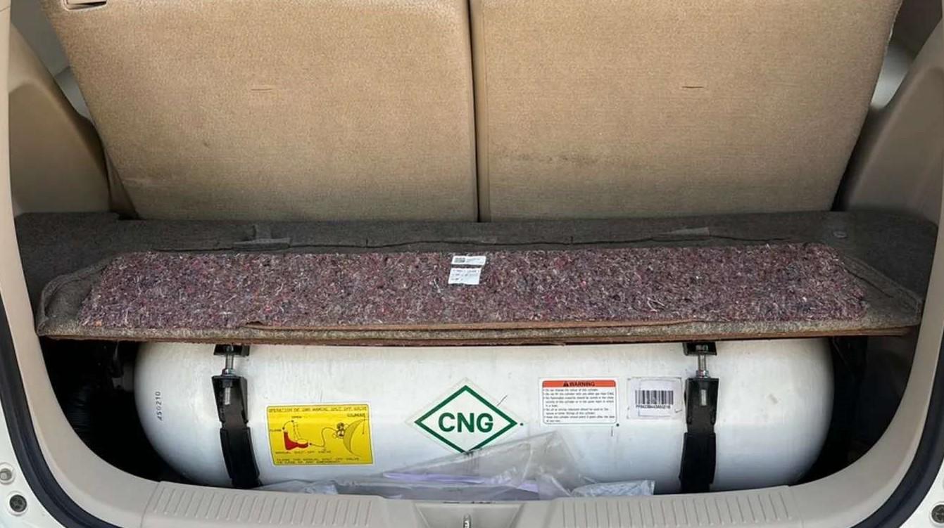 2023 Maruti Ertiga   VXI (O) CNG, CNG, Manual, 30,943 km, Boot Inside