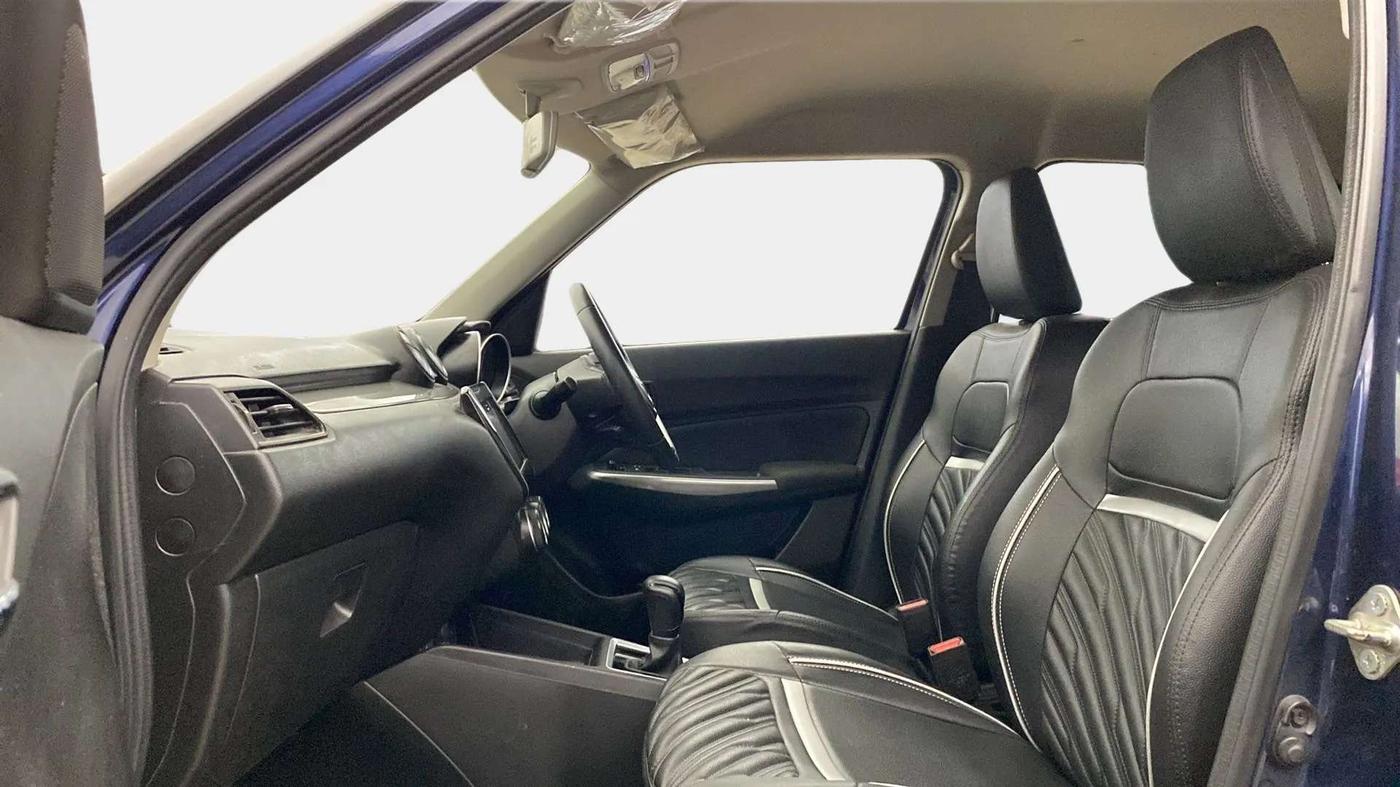 2019 Maruti Swift ZXI PLUS AMT, Petrol, Automatic, 46,757 km, Right Side Front Door Cabin