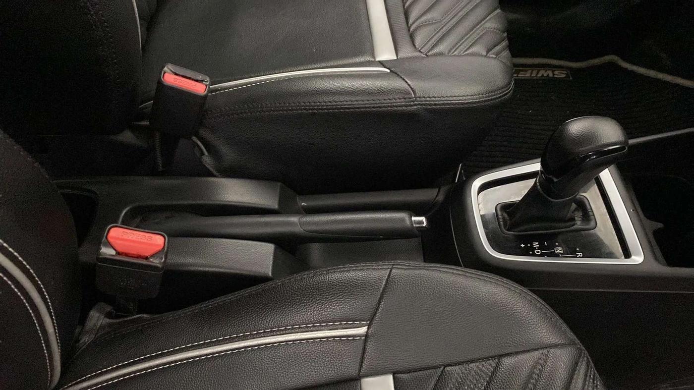 2019 Maruti Swift ZXI PLUS AMT, Petrol, Automatic, 46,757 km, Gear Lever