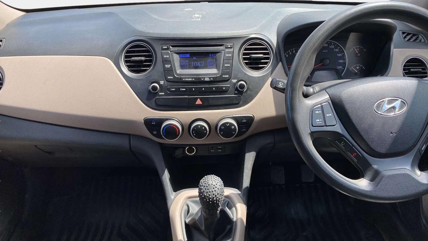 2016 Hyundai Grand i10 SPORTZ 1.2 KAPPA VTVT, Petrol, Manual, 76,927 km, Air Conditioner