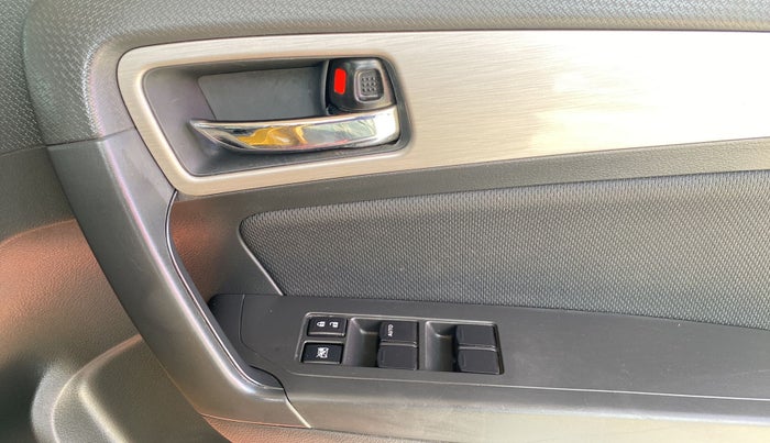 2017 Maruti Vitara Brezza ZDI, Diesel, Manual, 22,658 km, Driver Side Door Panels Control