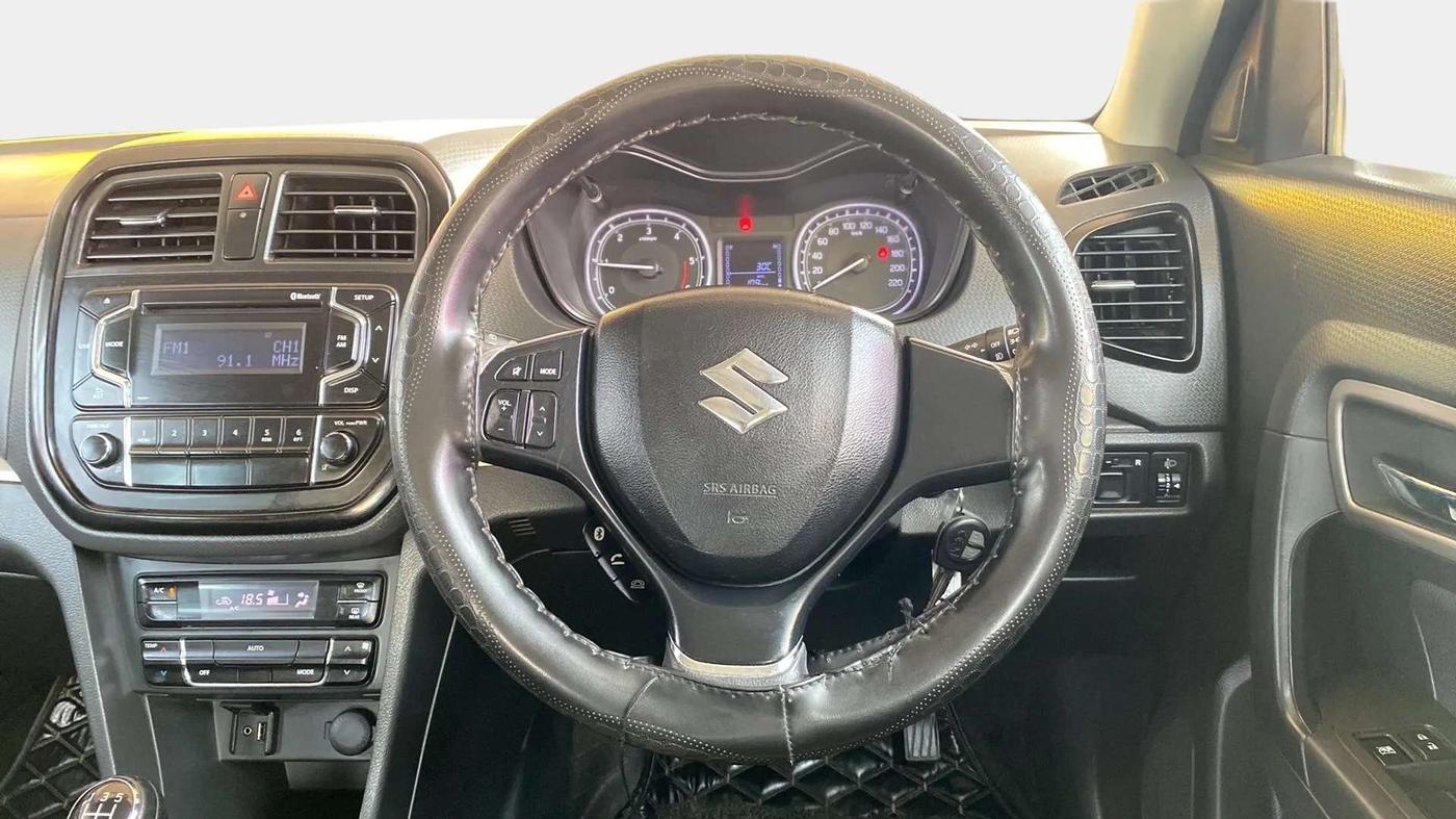 2017 Maruti Vitara Brezza ZDI, Diesel, Manual, 22,658 km, Steering Wheel Close Up