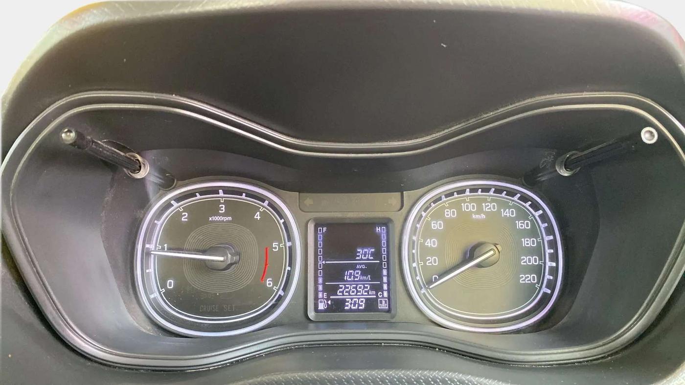 2017 Maruti Vitara Brezza ZDI, Diesel, Manual, 22,658 km, Odometer Image