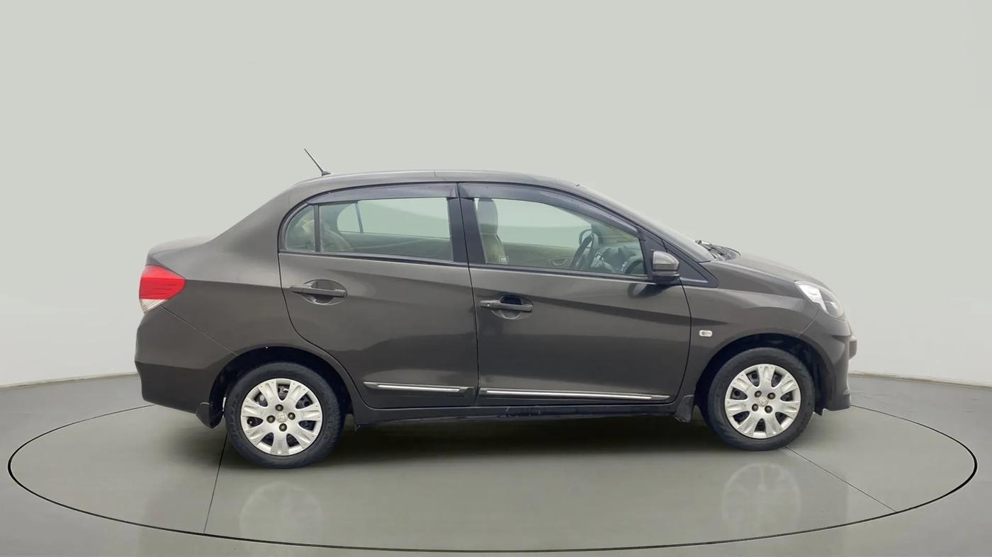 2015 Honda Amaze 1.2L I-VTEC S, Petrol, Manual, 41,198 km, Right Side View