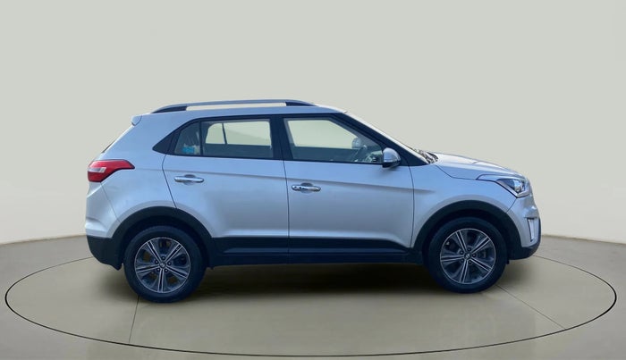 2015 Hyundai Creta SX (O) 1.6 DIESEL, Diesel, Manual, 1,20,529 km, Right Side View