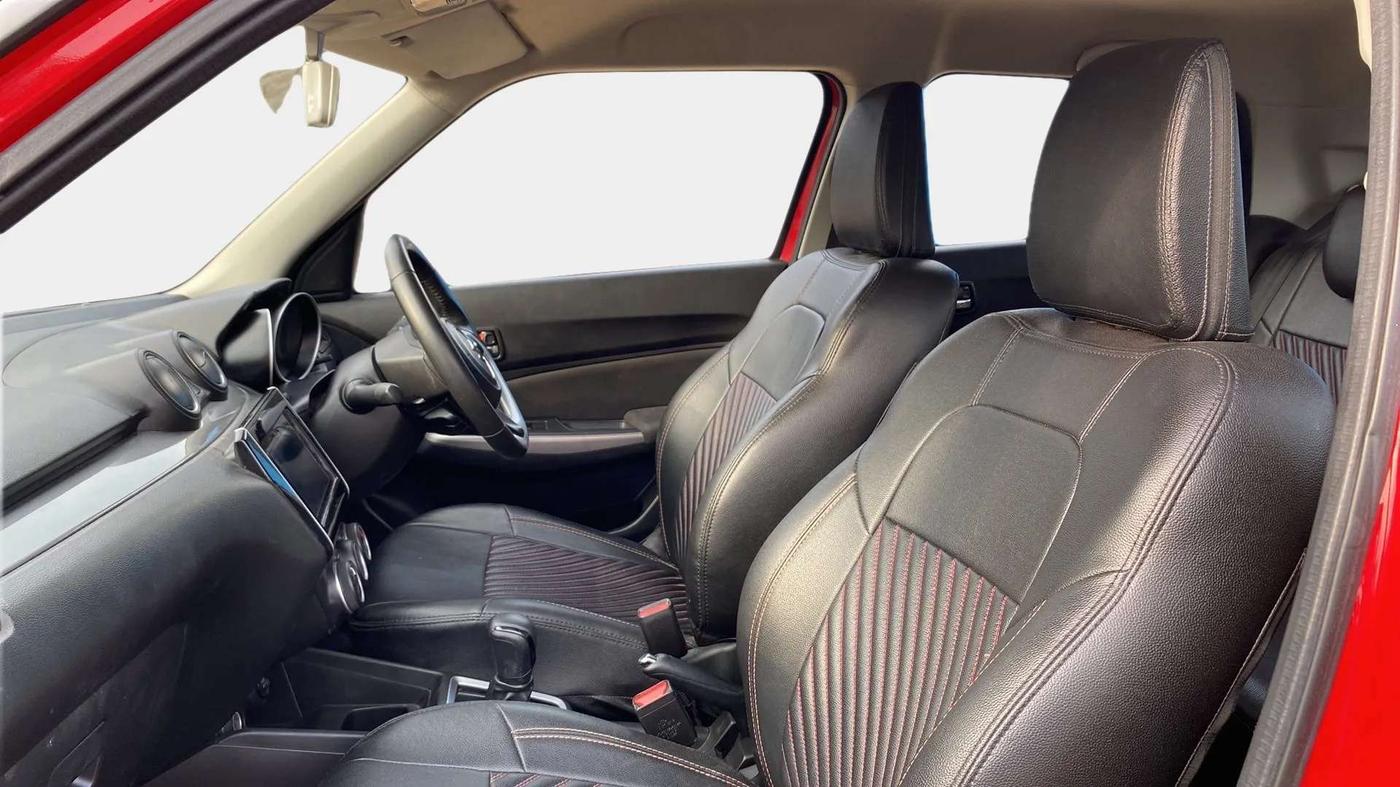 2018 Maruti Swift ZXI PLUS AMT, CNG, Automatic, 49,261 km, Right Side Front Door Cabin