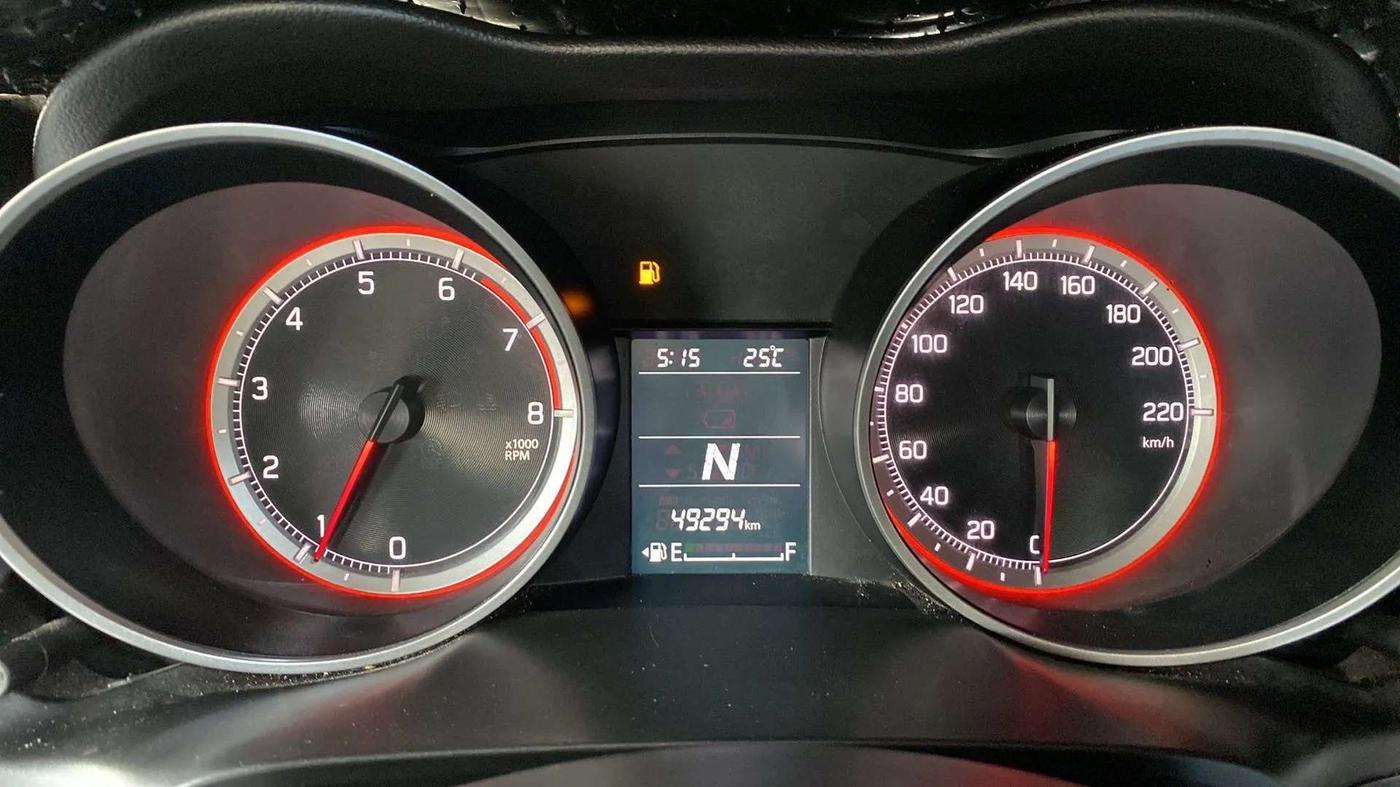 2018 Maruti Swift ZXI PLUS AMT, CNG, Automatic, 49,261 km, Odometer Image